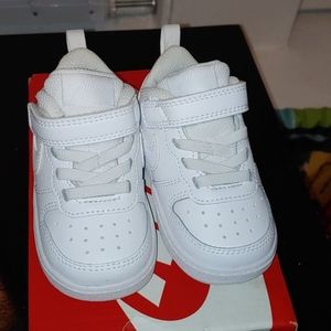 Nike Court Borough Low 2 Sneaker